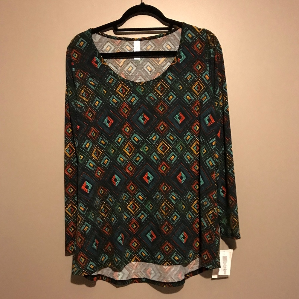 LuLaRoe Lynnae Long Sleeve T Size M Medium